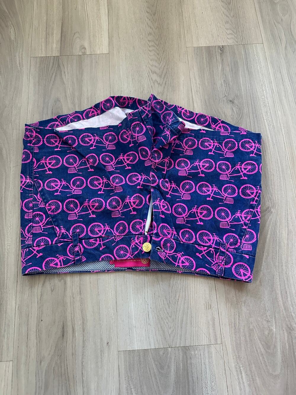 Macbeth Collection Navy Hot Pink Bicycle Novelty Print Shorts Women Size Medium